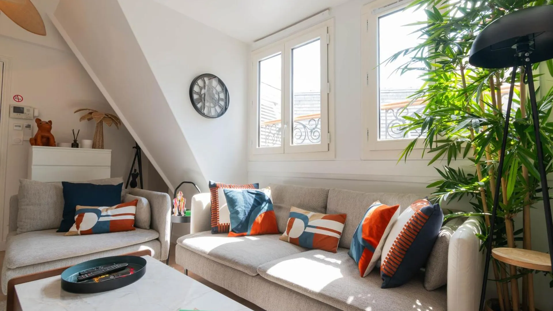 1 Min Walk From Opera - Ac - Authentic Parisian Experience ! Apartment France